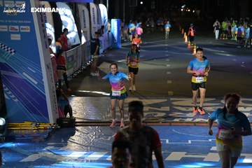 HO CHI MINH CITY NIGHT RUN EXIMBANK 2024 - Ảnh #2032364