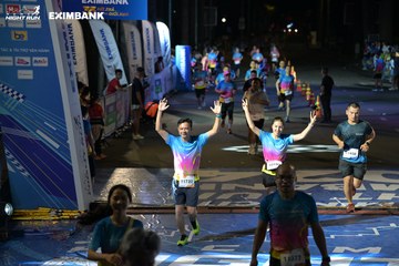 HO CHI MINH CITY NIGHT RUN EXIMBANK 2024 - Ảnh #2034074