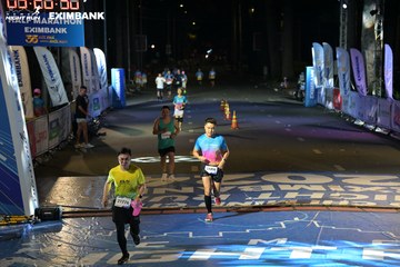 HO CHI MINH CITY NIGHT RUN EXIMBANK 2024 - Ảnh #2027232