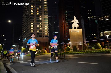 HO CHI MINH CITY NIGHT RUN EXIMBANK 2024 - Ảnh #1991571