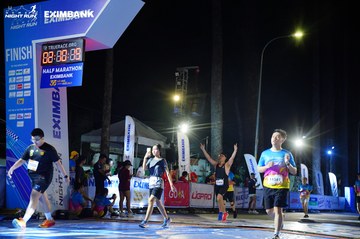 HO CHI MINH CITY NIGHT RUN EXIMBANK 2024 - Ảnh #2034232