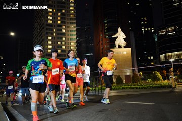 HO CHI MINH CITY NIGHT RUN EXIMBANK 2024 - Ảnh #1990007