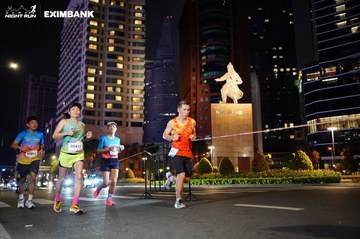 HO CHI MINH CITY NIGHT RUN EXIMBANK 2024 - Ảnh #1989666