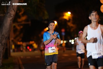 HO CHI MINH CITY NIGHT RUN EXIMBANK 2024 - Ảnh #2159689