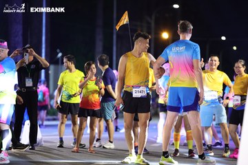 HO CHI MINH CITY NIGHT RUN EXIMBANK 2024 - Ảnh #1970188