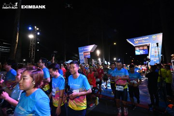 HO CHI MINH CITY NIGHT RUN EXIMBANK 2024 - Ảnh #1971174
