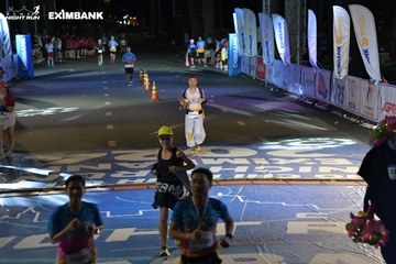 HO CHI MINH CITY NIGHT RUN EXIMBANK 2024 - Ảnh #2031803