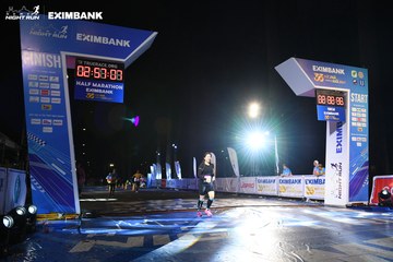 HO CHI MINH CITY NIGHT RUN EXIMBANK 2024 - Ảnh #2059073