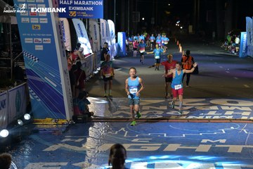 HO CHI MINH CITY NIGHT RUN EXIMBANK 2024 - Ảnh #2027542