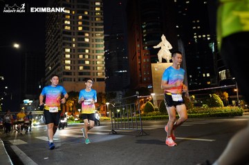 HO CHI MINH CITY NIGHT RUN EXIMBANK 2024 - Ảnh #1991453