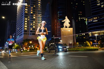 HO CHI MINH CITY NIGHT RUN EXIMBANK 2024 - Ảnh #1989380