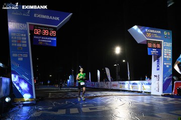 HO CHI MINH CITY NIGHT RUN EXIMBANK 2024 - Ảnh #2060716