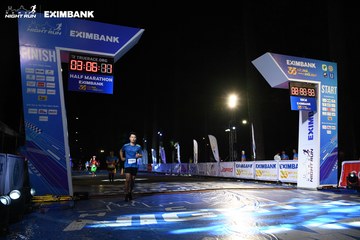 HO CHI MINH CITY NIGHT RUN EXIMBANK 2024 - Ảnh #2065043