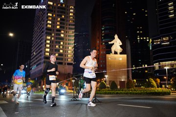 HO CHI MINH CITY NIGHT RUN EXIMBANK 2024 - Ảnh #1989533
