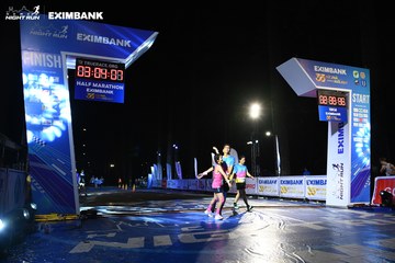 HO CHI MINH CITY NIGHT RUN EXIMBANK 2024 - Ảnh #2063343