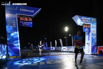 HO CHI MINH CITY NIGHT RUN EXIMBANK 2024 - Ảnh #2065339