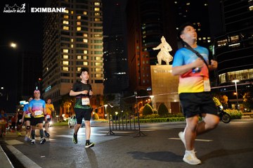 HO CHI MINH CITY NIGHT RUN EXIMBANK 2024 - Ảnh #1990445