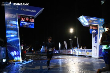HO CHI MINH CITY NIGHT RUN EXIMBANK 2024 - Ảnh #2059358
