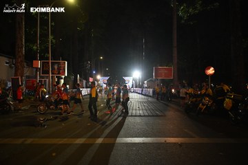 HO CHI MINH CITY NIGHT RUN EXIMBANK 2024 - Ảnh #1969836