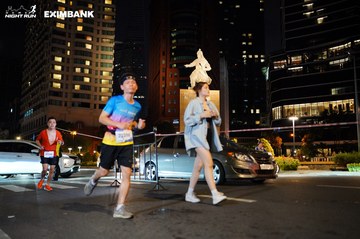 HO CHI MINH CITY NIGHT RUN EXIMBANK 2024 - Ảnh #1990231