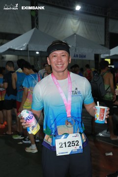 HO CHI MINH CITY NIGHT RUN EXIMBANK 2024 - Ảnh #2011343