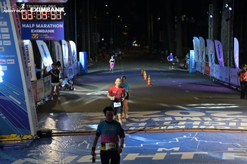 HO CHI MINH CITY NIGHT RUN EXIMBANK 2024 - Ảnh #2028005