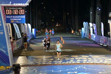 HO CHI MINH CITY NIGHT RUN EXIMBANK 2024 - Ảnh #2028665