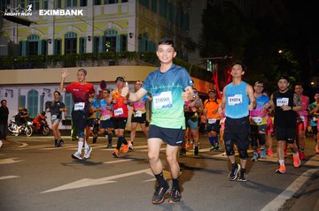 HO CHI MINH CITY NIGHT RUN EXIMBANK 2024 - Ảnh #2032014