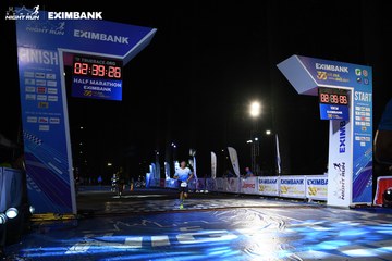 HO CHI MINH CITY NIGHT RUN EXIMBANK 2024 - Ảnh #2060647