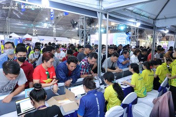 HO CHI MINH CITY NIGHT RUN EXIMBANK 2024 - Ảnh #1964308