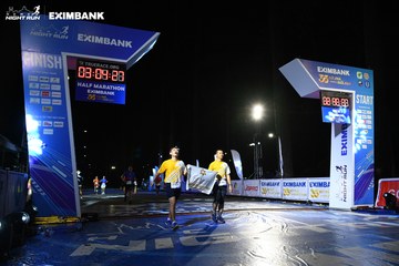 HO CHI MINH CITY NIGHT RUN EXIMBANK 2024 - Ảnh #2063532