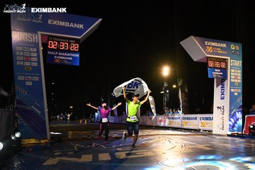 HO CHI MINH CITY NIGHT RUN EXIMBANK 2024 - Ảnh #2059160