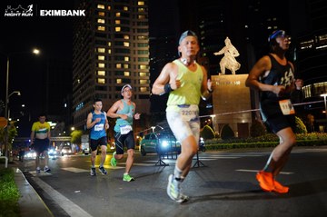 HO CHI MINH CITY NIGHT RUN EXIMBANK 2024 - Ảnh #1990676