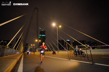 HO CHI MINH CITY NIGHT RUN EXIMBANK 2024 - Ảnh #2027547