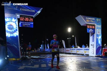 HO CHI MINH CITY NIGHT RUN EXIMBANK 2024 - Ảnh #2064257