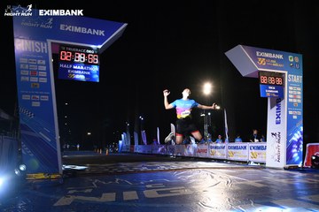 HO CHI MINH CITY NIGHT RUN EXIMBANK 2024 - Ảnh #2059691