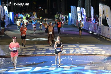 HO CHI MINH CITY NIGHT RUN EXIMBANK 2024 - Ảnh #2031594