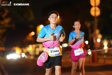 HO CHI MINH CITY NIGHT RUN EXIMBANK 2024 - Ảnh #2160387
