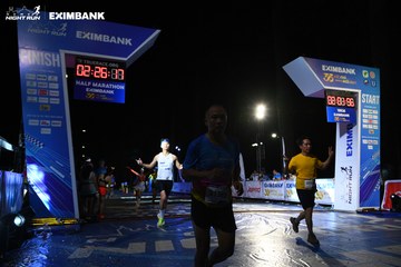 HO CHI MINH CITY NIGHT RUN EXIMBANK 2024 - Ảnh #2061636