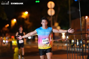 HO CHI MINH CITY NIGHT RUN EXIMBANK 2024 - Ảnh #2159227