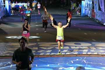 HO CHI MINH CITY NIGHT RUN EXIMBANK 2024 - Ảnh #2028502