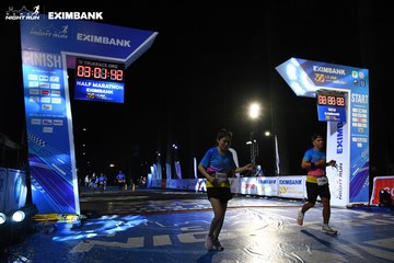 HO CHI MINH CITY NIGHT RUN EXIMBANK 2024 - Ảnh #2062278