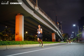 HO CHI MINH CITY NIGHT RUN EXIMBANK 2024 - Ảnh #1988544
