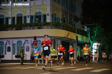 HO CHI MINH CITY NIGHT RUN EXIMBANK 2024 - Ảnh #2031345