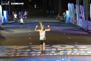 HO CHI MINH CITY NIGHT RUN EXIMBANK 2024 - Ảnh #2028511
