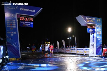 HO CHI MINH CITY NIGHT RUN EXIMBANK 2024 - Ảnh #2059477