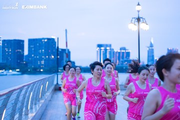 HO CHI MINH CITY NIGHT RUN EXIMBANK 2024 - Ảnh #1963047