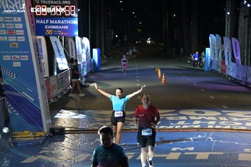 HO CHI MINH CITY NIGHT RUN EXIMBANK 2024 - Ảnh #2028003
