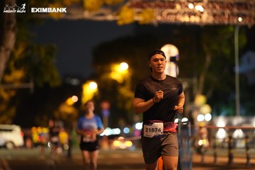 HO CHI MINH CITY NIGHT RUN EXIMBANK 2024 - Ảnh #2159954