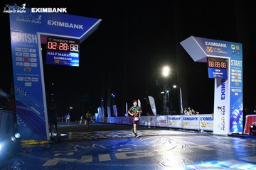 HO CHI MINH CITY NIGHT RUN EXIMBANK 2024 - Ảnh #2064371